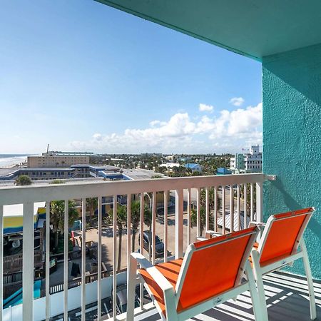 Comfort Inn & Suites Daytona Beach Oceanfront Esterno foto