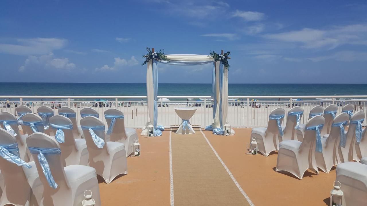 Comfort Inn & Suites Daytona Beach Oceanfront Esterno foto