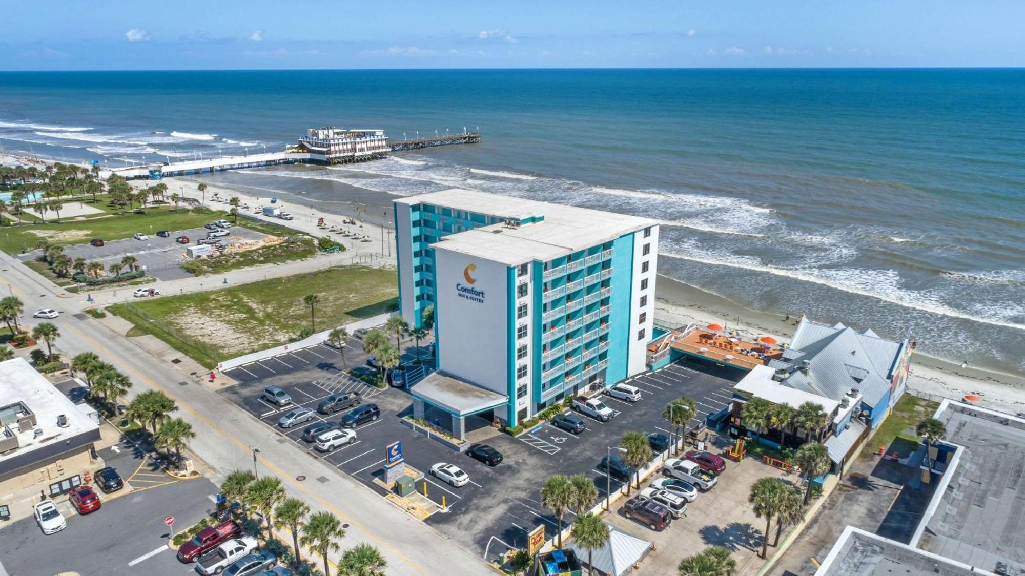 Comfort Inn & Suites Daytona Beach Oceanfront Esterno foto