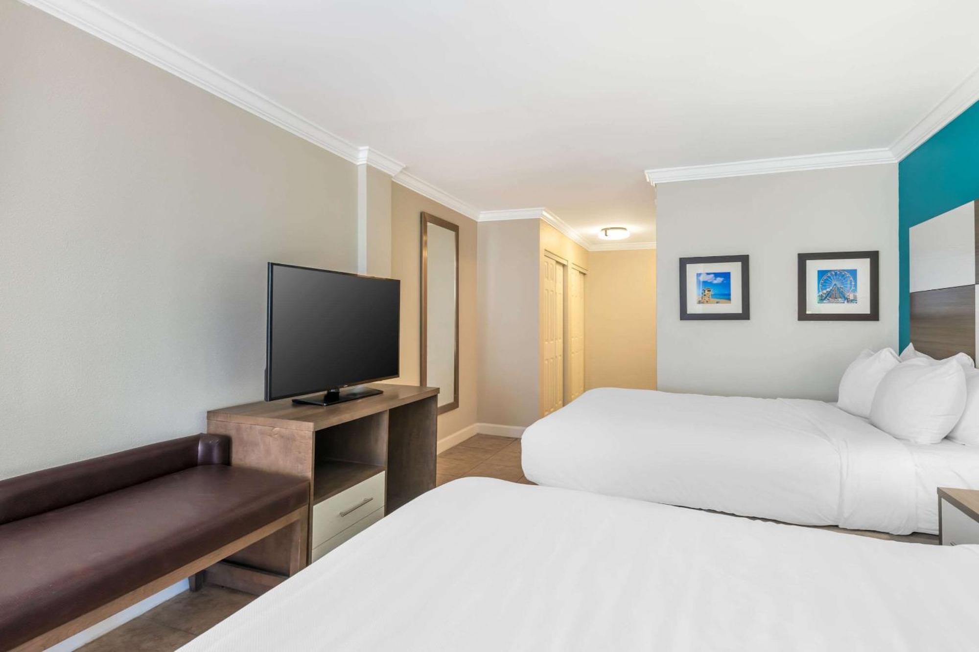 Comfort Inn & Suites Daytona Beach Oceanfront Esterno foto